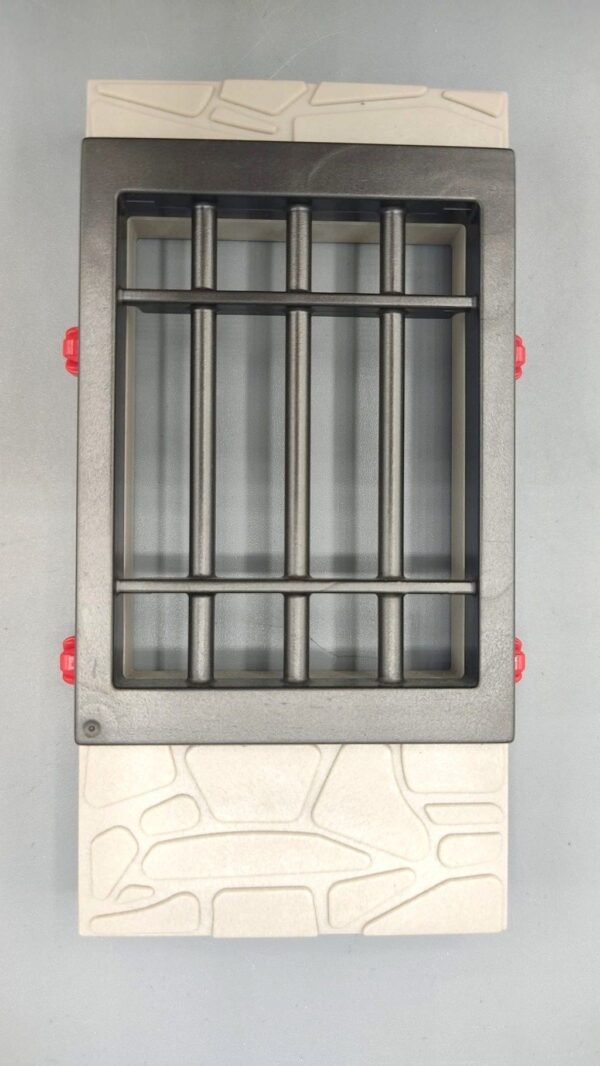 Muro con ventana enrejada liso, de cantería, 1 unidad de ancho (Sistema X)