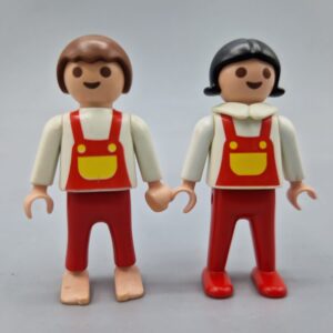 Niños mellizos