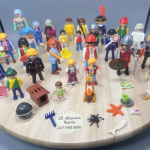 Lote figuras variado